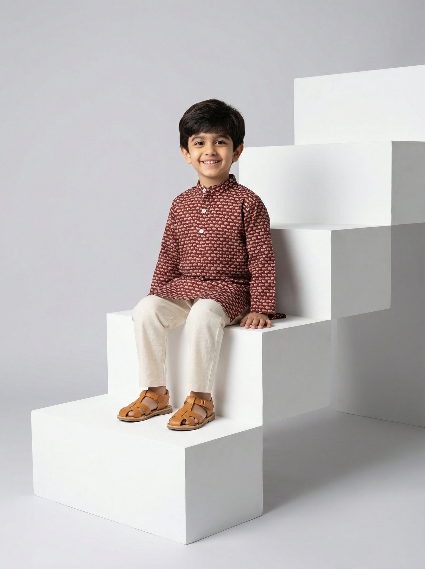 Ellie Kurta in Maroon