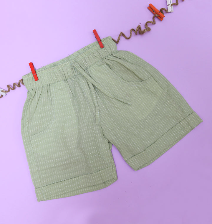 Katha Stitch Shorts in Pista Green