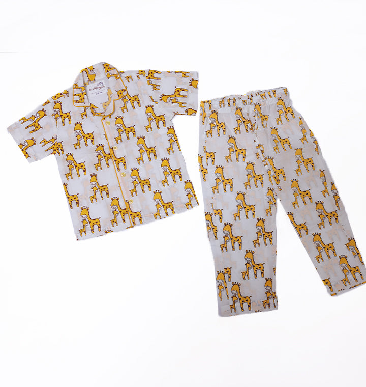 Jungle Friends Night Wear Giraffe Print