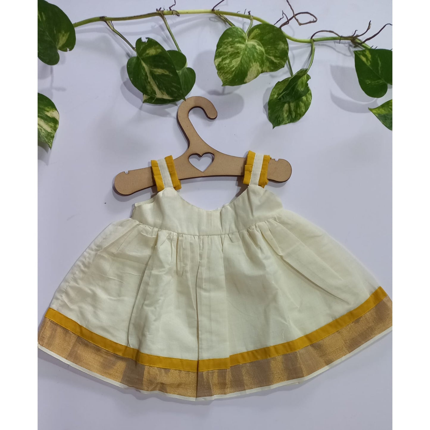 Kasavu dress in yellow