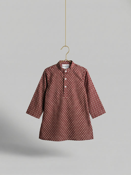 Ellie Kurta in Maroon