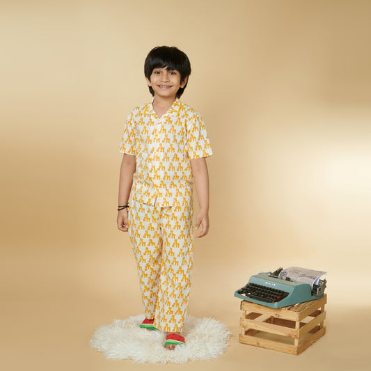 Jungle Friends Night Wear Giraffe Print